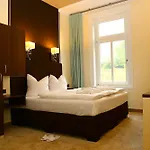 Parkhotel 3*